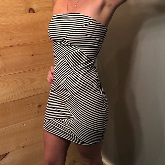 Strapless dress - Picture 3 of 3